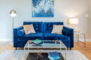 Condo With Skyline Views Near Peachtree Center